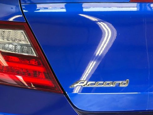 Used 2017 Honda Accord EX-L image 25