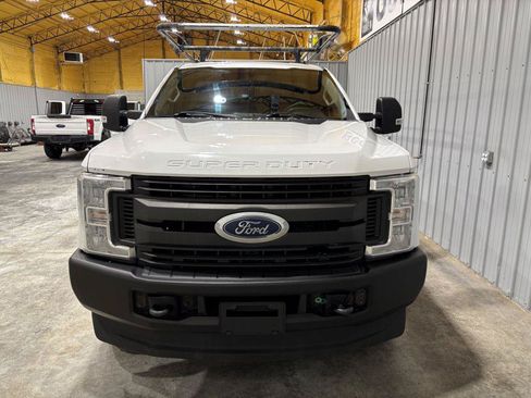 Used 2018 Ford F350 XL AWD/4WD image 7