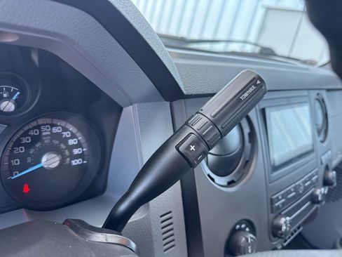 Used 2016 Ford F250 XL w/ Power Equipment Group image 19