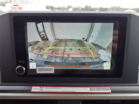 Certified 2025 Toyota Tacoma SR5 image 13