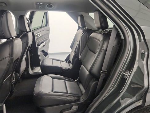 Used 2023 Ford Explorer XLT w/ Equipment Group 202A image 16