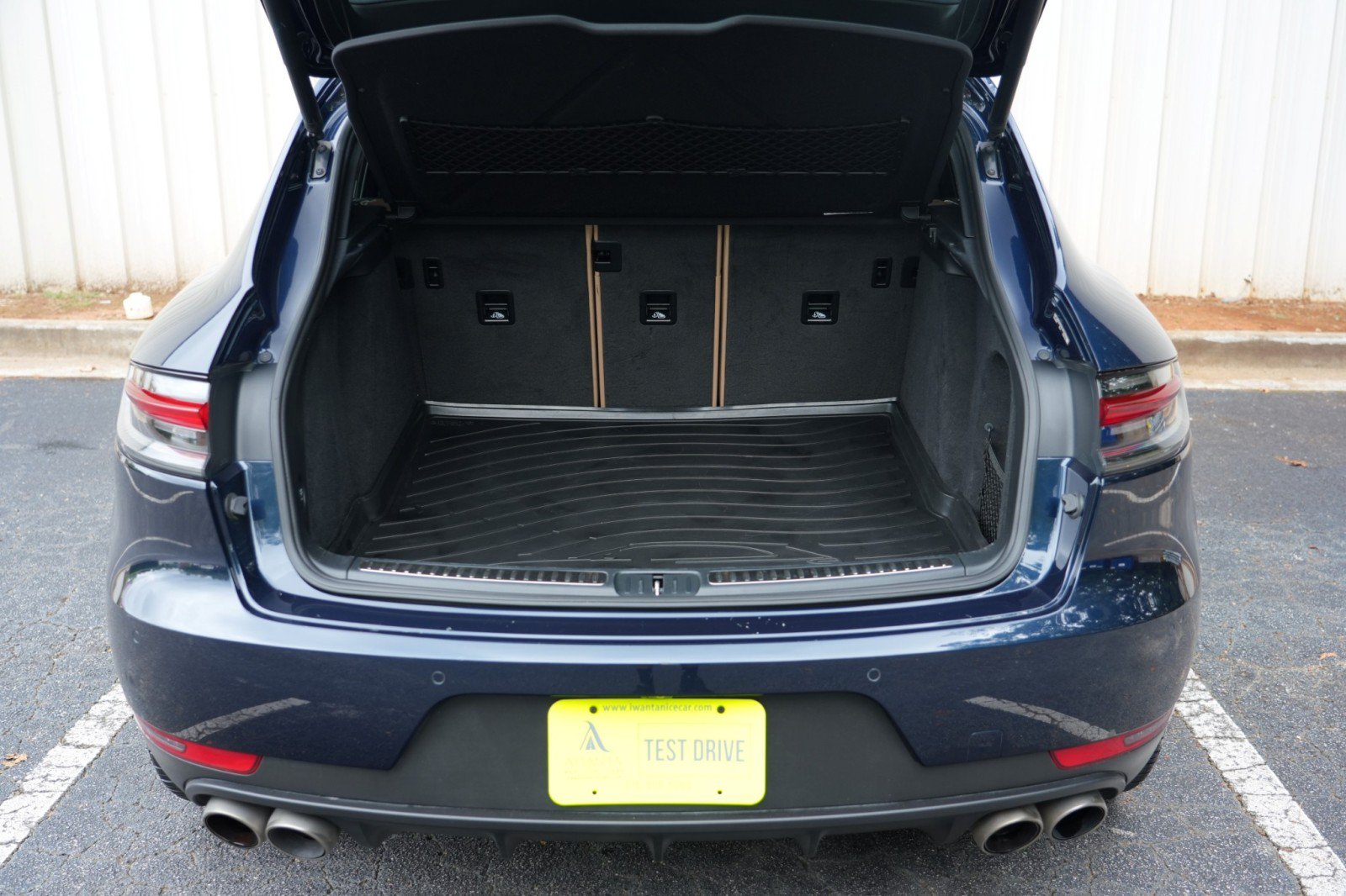 Used 2020 Porsche Macan S AWD/4WD image 9