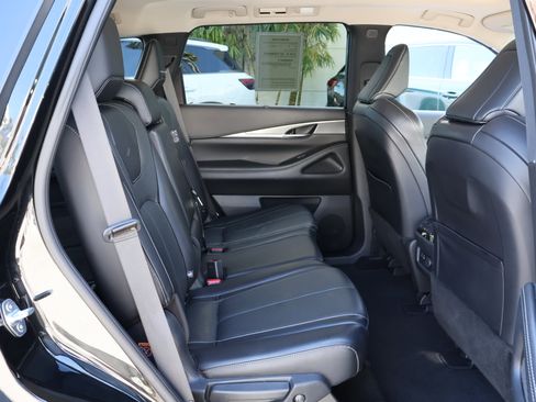 Certified 2023 INFINITI QX60 Luxe w/ Cargo Package image 23