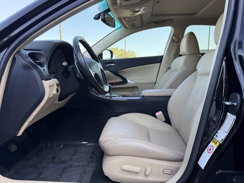 Used 2008 Lexus IS 250 RWD image 8