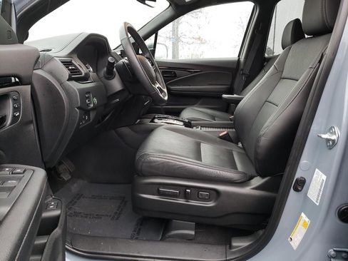 Used 2023 Honda Passport Elite image 17