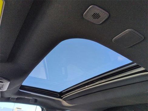 Used 2024 Toyota Tacoma TRD Sport image 16