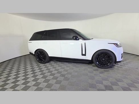 Used 2024 Land Rover Range Rover SE AWD/4WD image 35