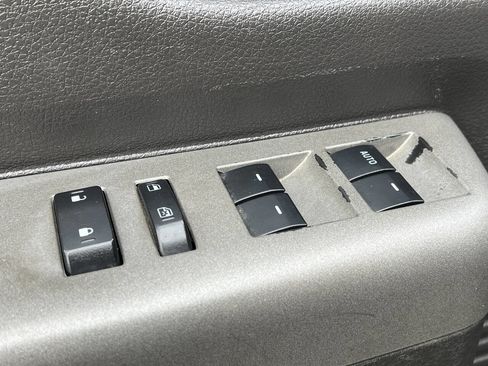 Used 2012 Ford F250 Lariat w/ Lariat Ultimate Pkg AWD/4WD image 19