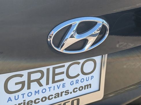 Used 2017 Hyundai Sonata Sport image 15