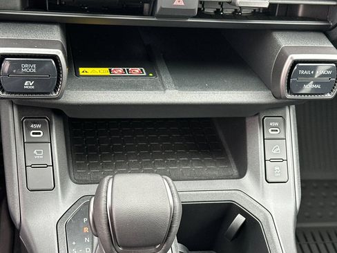 New 2026 Toyota RAV4 XSE w/ Panoramic Sun Roof Package AWD/4WD image 24