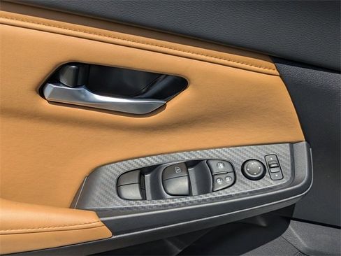 New 2025 Nissan Sentra SV w/ SV Premium Package image 12