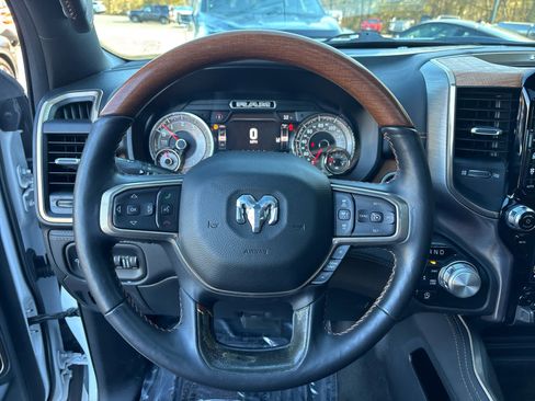 Used 2020 RAM 1500 Limited image 16