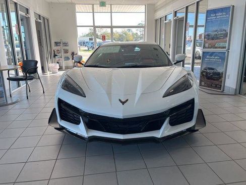 New 2026 Chevrolet Corvette Z06 image 2