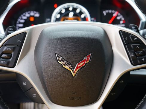 Used 2014 Chevrolet Corvette Stingray image 22