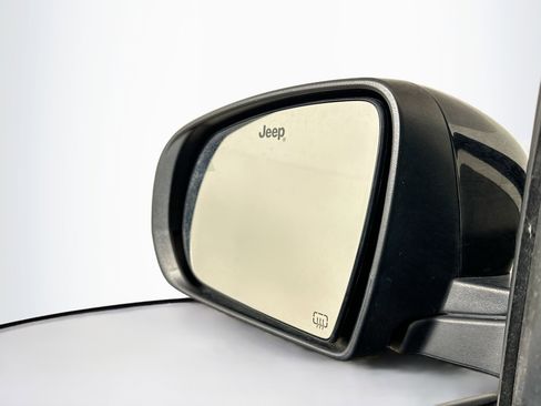 Used 2022 Jeep Compass Latitude image 16