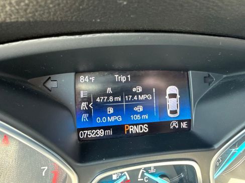 Used 2018 Ford Escape SEL FWD image 11