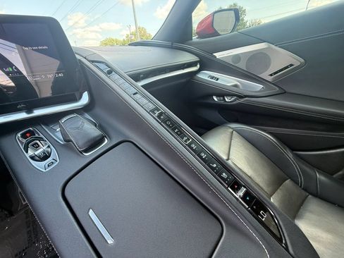 Used 2022 Chevrolet Corvette Stingray Preferred Conv w/ Battery Protection Package RWD image 24
