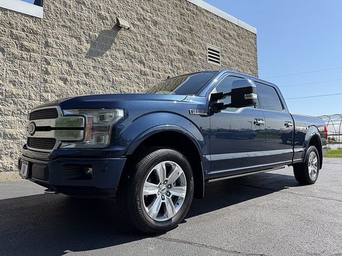 Used 2020 Ford F150 Platinum w/ Technology Package AWD/4WD image 4