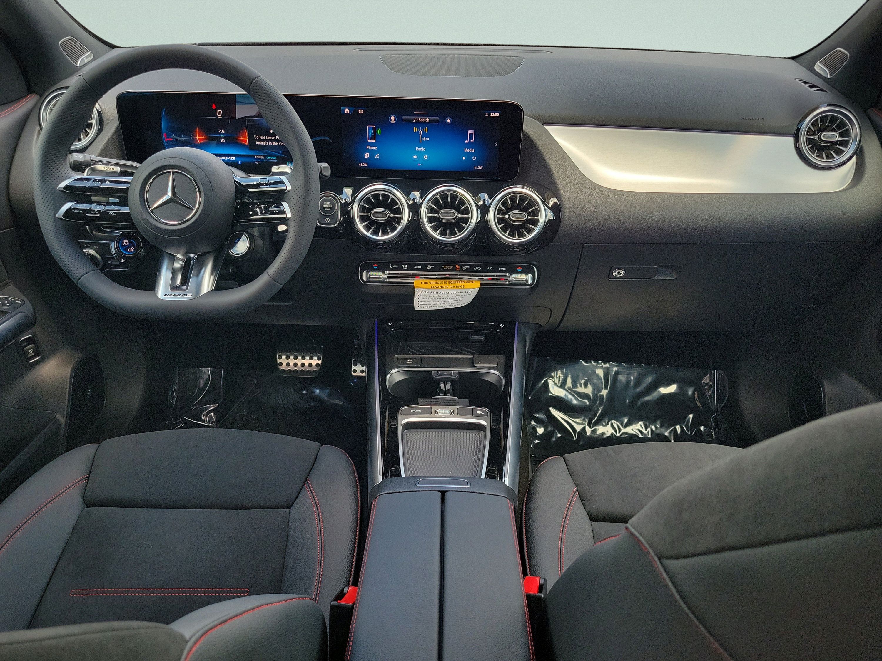 New 2026 Mercedes-Benz GLA 35 AMG 4MATIC image 12