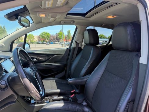 Used 2017 Buick Encore Sport Touring AWD/4WD image 9