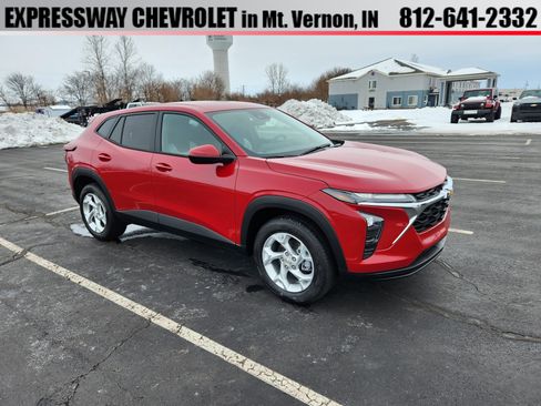 New 2026 Chevrolet Trax LS w/ LS Convenience Package image 1