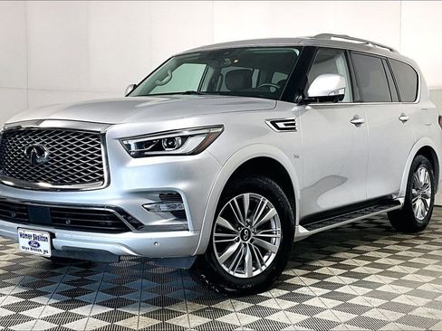 Used 2019 INFINITI QX80 Luxe w/ Proassist Package image 2