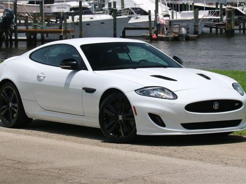 Used 2013 Jaguar XKR R RWD image 4