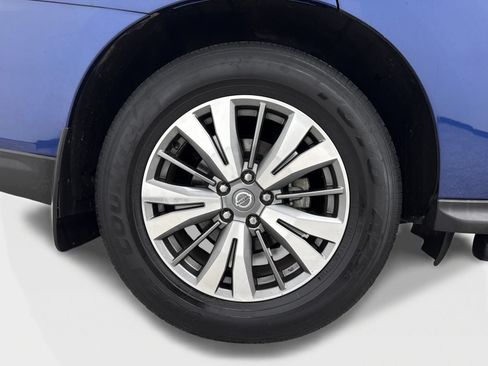 Used 2020 Nissan Pathfinder SV FWD image 50