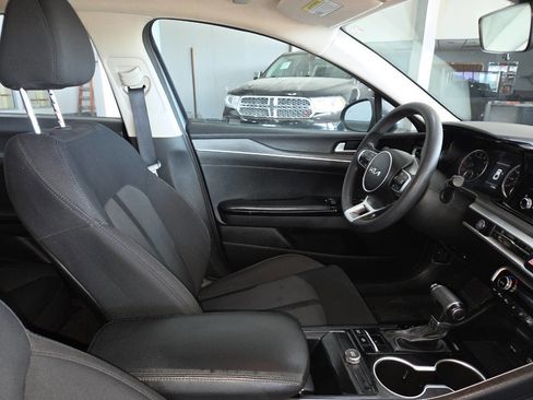 Used 2023 Kia K5 LXS FWD image 28