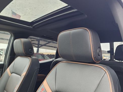 New 2026 GMC Canyon AT4 w/ Technology Plus Package image 16