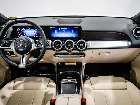 Certified 2026 Mercedes-Benz GLB 250 image 12