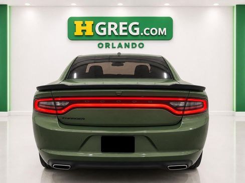 Used 2022 Dodge Charger SXT w/ Blacktop Package RWD image 8