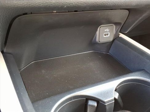 Used 2023 Honda HR-V LX image 15