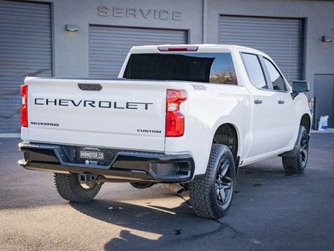 Used 2023 Chevrolet Silverado 1500 Custom Trail Boss w/ LPO, Dark Essentials Package image 8