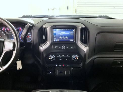 Used 2020 Chevrolet Silverado 2500 W/T w/ WT Convenience Package image 12