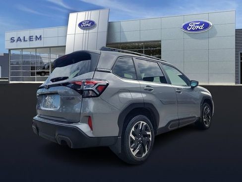 Used 2025 Subaru Forester Limited AWD/4WD image 3