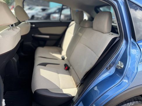 Used 2016 Subaru Crosstrek 2.0i Premium w/ Moonroof Package AWD/4WD image 9