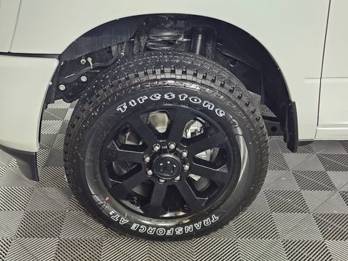 New 2026 RAM 2500 Laramie w/ Night Edition AWD/4WD image 10