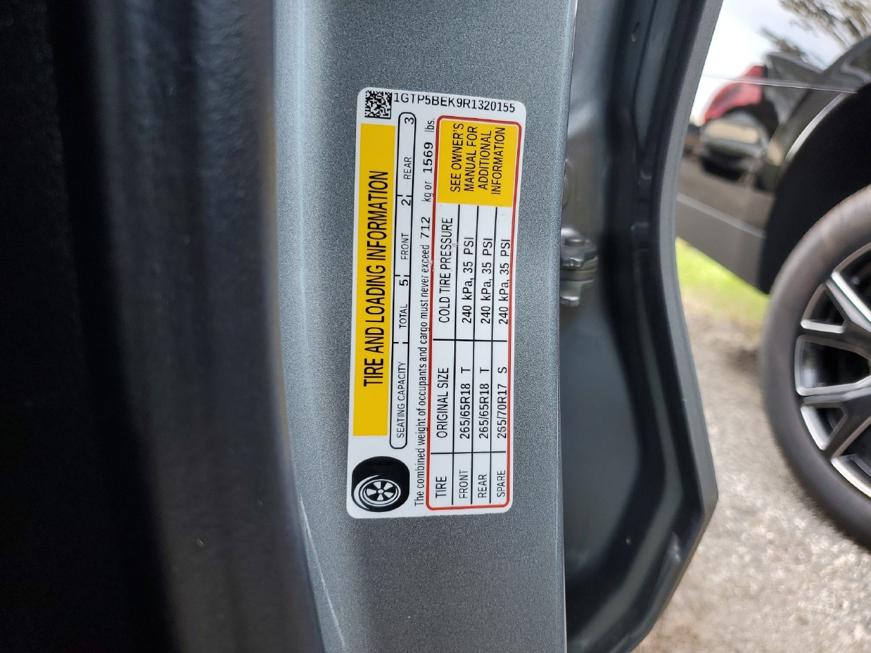 Used 2024 GMC Canyon Elevation w/ Convenience Package RWD image 31