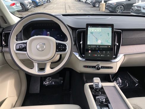 New 2026 Volvo XC90 B6 Ultra image 16