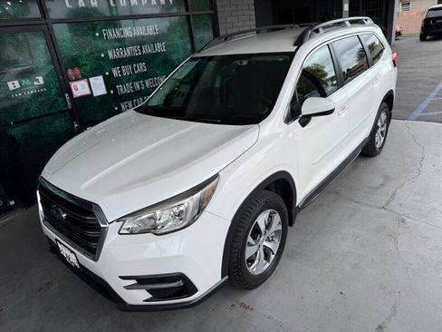 Used 2019 Subaru Ascent Premium AWD/4WD image 2