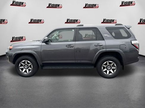 Used 2018 Toyota 4Runner TRD Off-Road Premium image 8