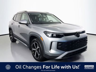 New 2025 Volkswagen Tiguan SE
