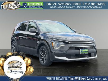 Used 2025 Kia Niro LX