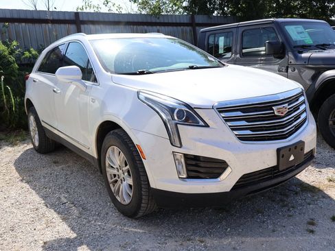 Used 2017 Cadillac XT5 FWD image 21