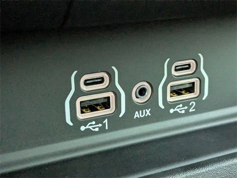 New 2026 RAM 1500 2WD Crew Cab image 21