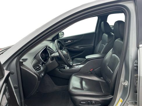 Used 2024 Chevrolet Malibu LT FWD image 14
