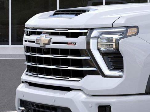 New 2025 Chevrolet Silverado 2500 LTZ w/ Z71 Chrome Sport Edition image 13