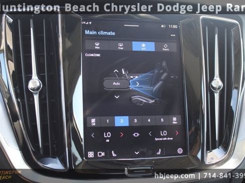 Used 2024 Volvo S60 B5 Core image 21