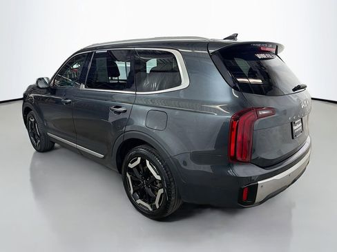 Used 2024 Kia Telluride S w/ S Sunroof Package image 7